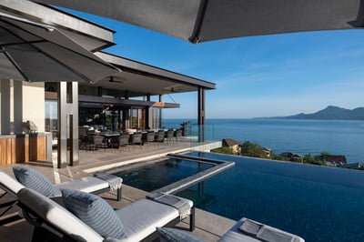 Luxury Villa Photo #7