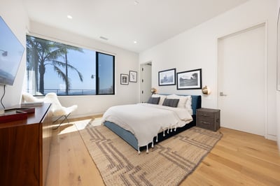 Luxury Villa Photo #40