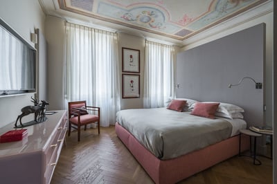 Luxury Villa Photo #12