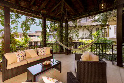 Luxury Villa Photo #4