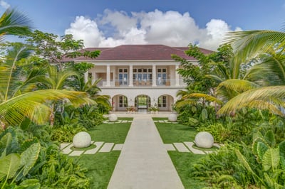 Luxury Villa Photo #60