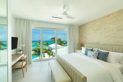 Luxury Villa Photo #23