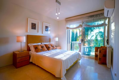 Luxury Villa Photo #21