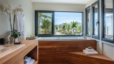 Luxury Villa Photo #48