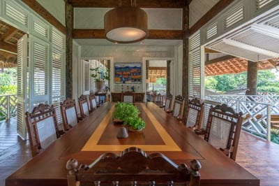 Luxury Villa Photo #12