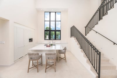 Luxury Villa Photo #5