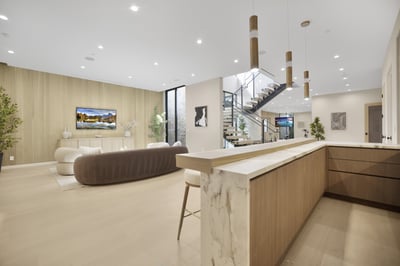 Luxury Villa Photo #39