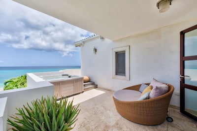 Luxury Villa Photo #8