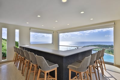 Luxury Villa Photo #16