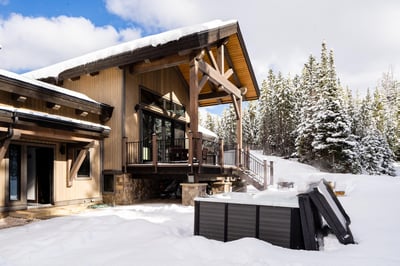 Luxury Villa Photo #3