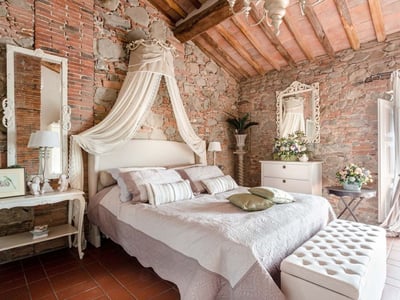 Luxury Villa Photo #33