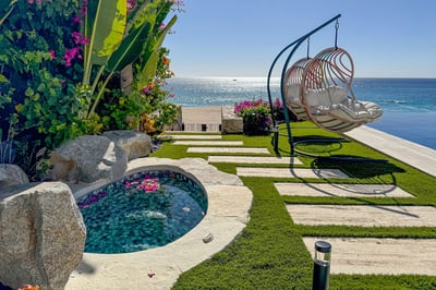 Luxury Villa Photo #9