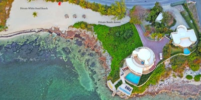 Luxury Villa Photo #9