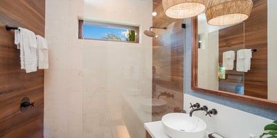 Luxury Villa Photo #23