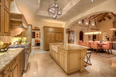 Luxury Villa Photo #18