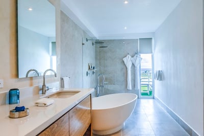 Luxury Villa Photo #44