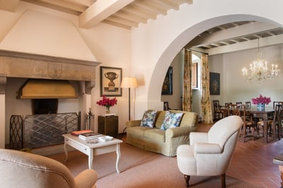 Luxury Villa Photo #12