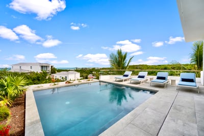 Luxury Villa Photo #13