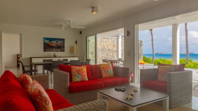Luxury Villa Photo #13
