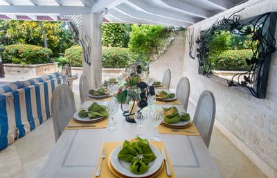 Luxury Villa Photo #5