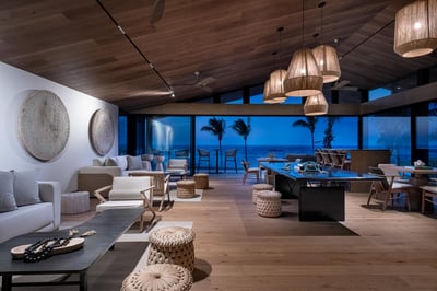 Luxury Villa Photo #25