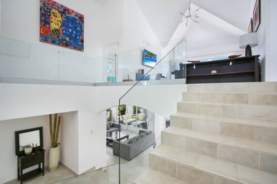 Luxury Villa Photo #33