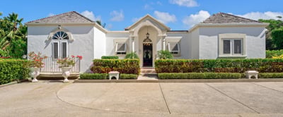 Luxury Villa Photo #35