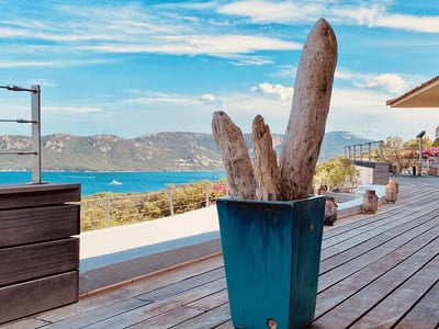Luxury Villa Photo #5