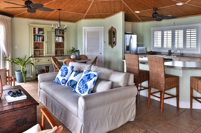 Luxury Villa Photo #14