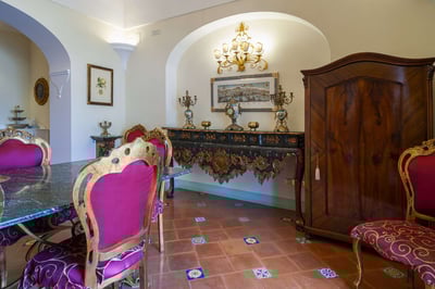 Luxury Villa Photo #28