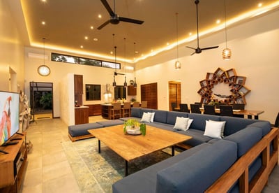 Luxury Villa Photo #19