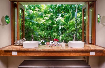 Luxury Villa Photo #13