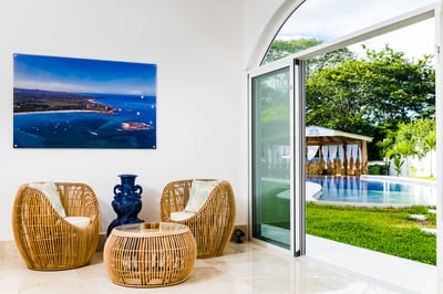 Luxury Villa Photo #16