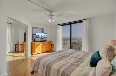 Luxury Villa Photo #15