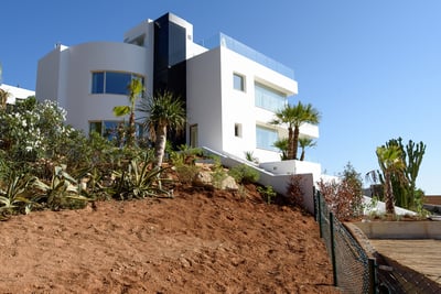 Luxury Villa Photo #6