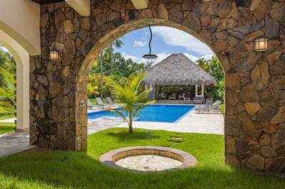 Luxury Villa Photo #8