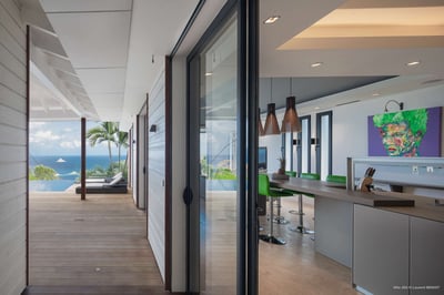 Luxury Villa Photo #40