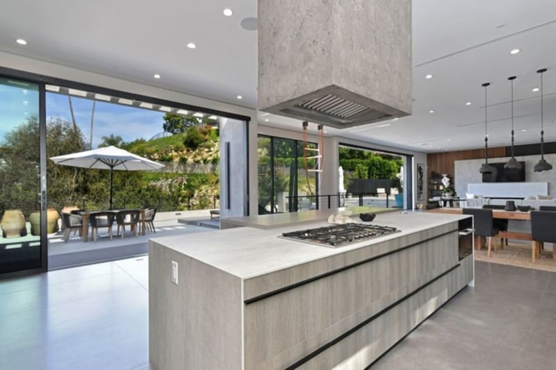 Round Valley Residence