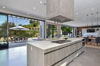 Luxury Villa Photo #18
