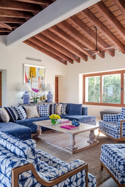 Luxury Villa Photo #22