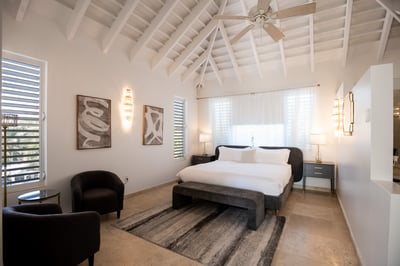 Luxury Villa Photo #68