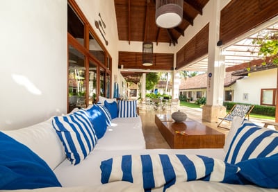 Luxury Villa Photo #12