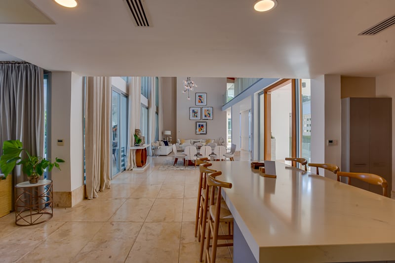 Hacienda C1 | Sol Invictus