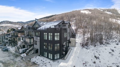 Luxury Villa Photo #54