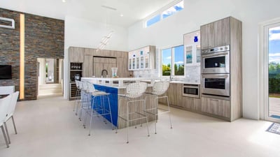 Luxury Villa Photo #15