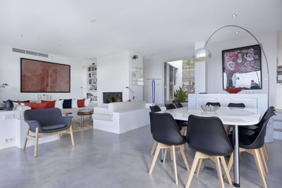 Luxury Villa Photo #12