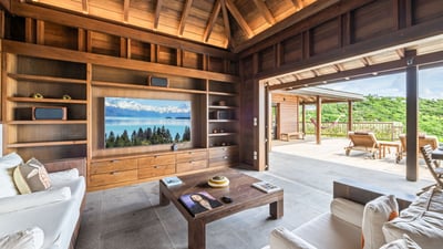 Luxury Villa Photo #13