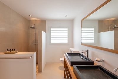 Luxury Villa Photo #37