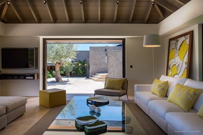 Luxury Villa Photo #25