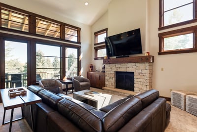 Luxury Villa Photo #7